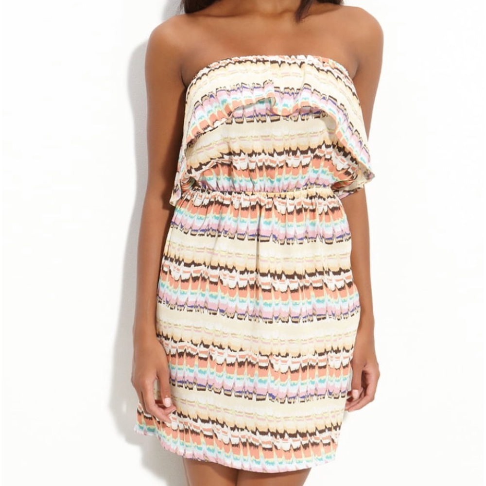 Eight Sixty Ruffled Strapless Dress